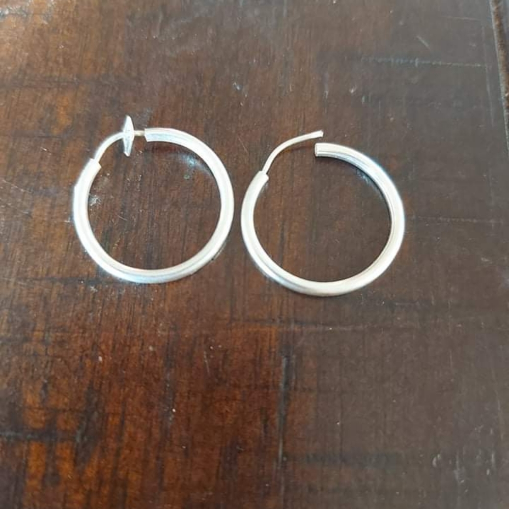 Silver 925 Hoops . - Picture 2 of 2